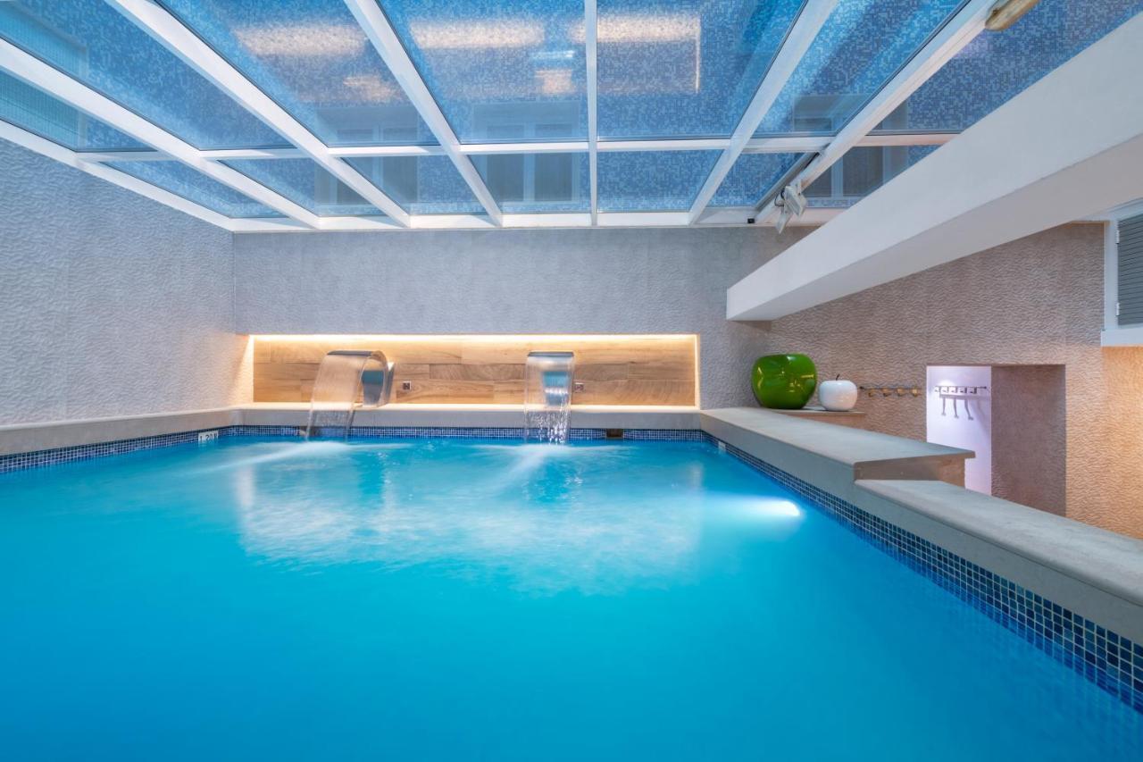 Deluxe Double Room Spa Access