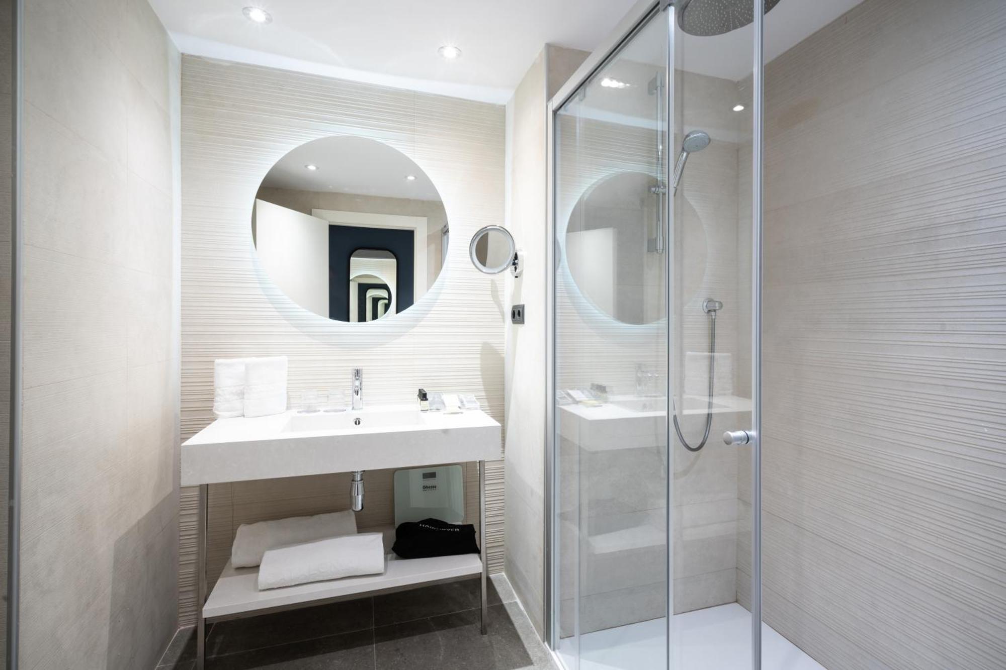 Double or Twin Room Terrace Spa Access