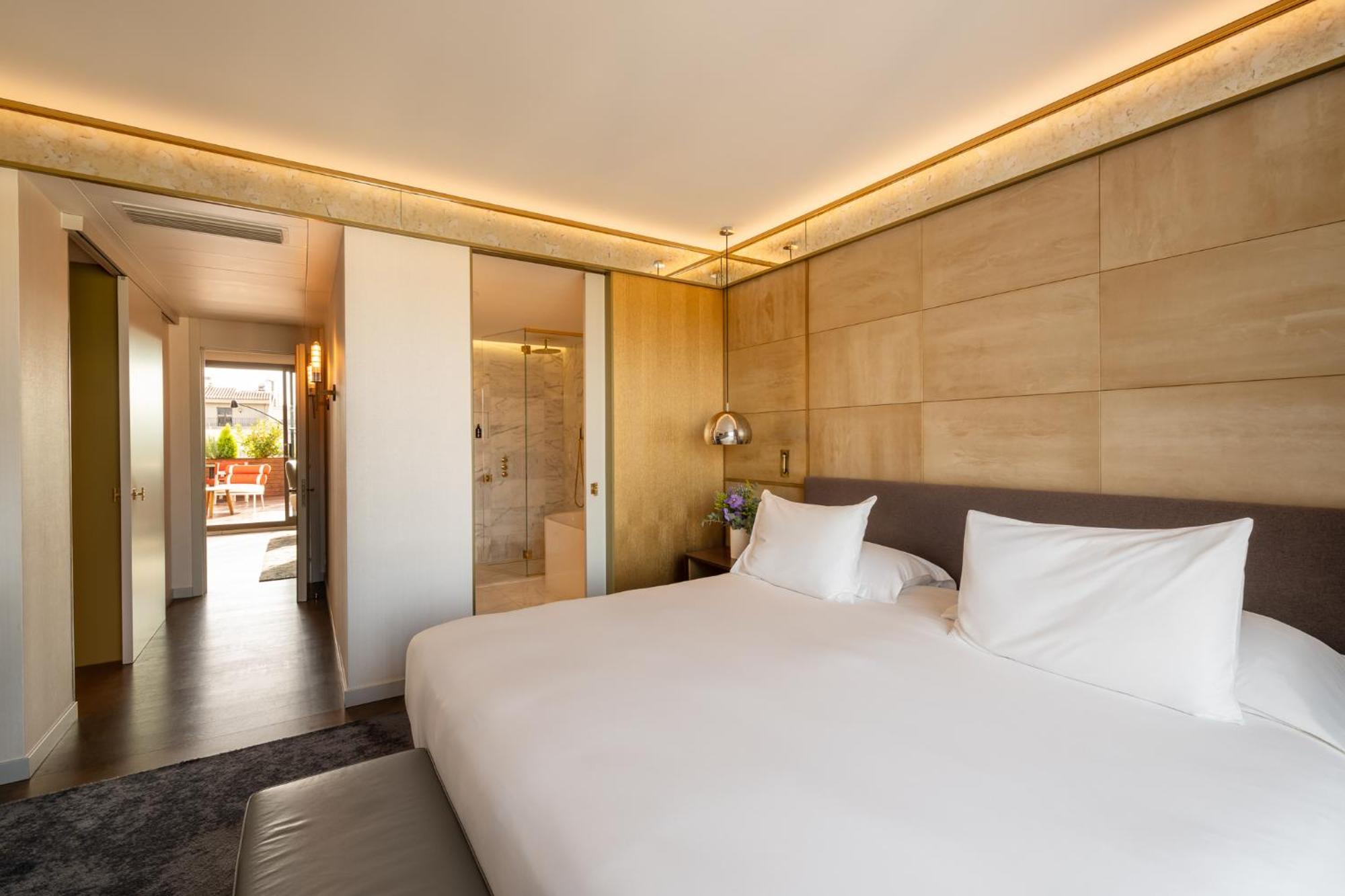 Grand Penthouse Suite
