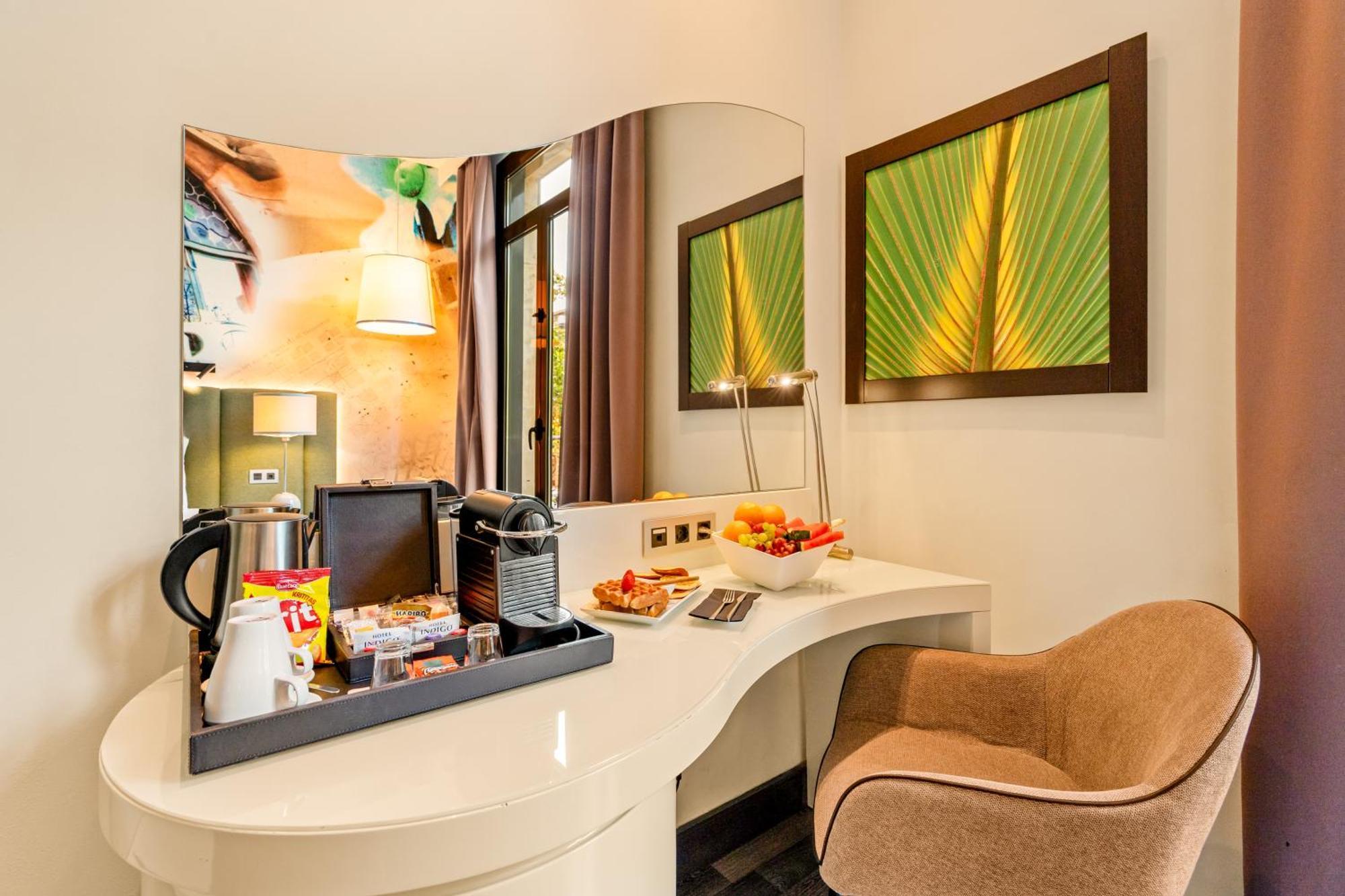 Executive Queen Room Non-Smoking