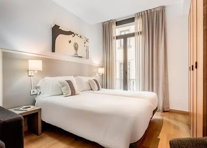 Aspasios Plaza Real Apartments Barcelona